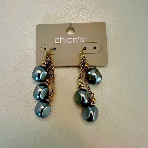 Chico’s Bailey grey stone, cluster drop earrings. - Picture 1 of 2